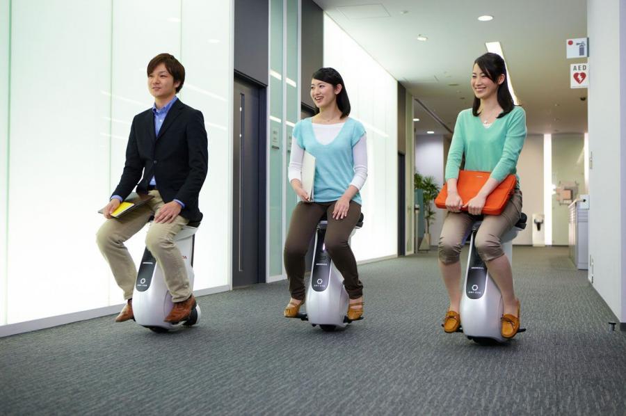  Honda Uni-Cub Personal Mobility Device 2012 года  (фото 23 из 30)